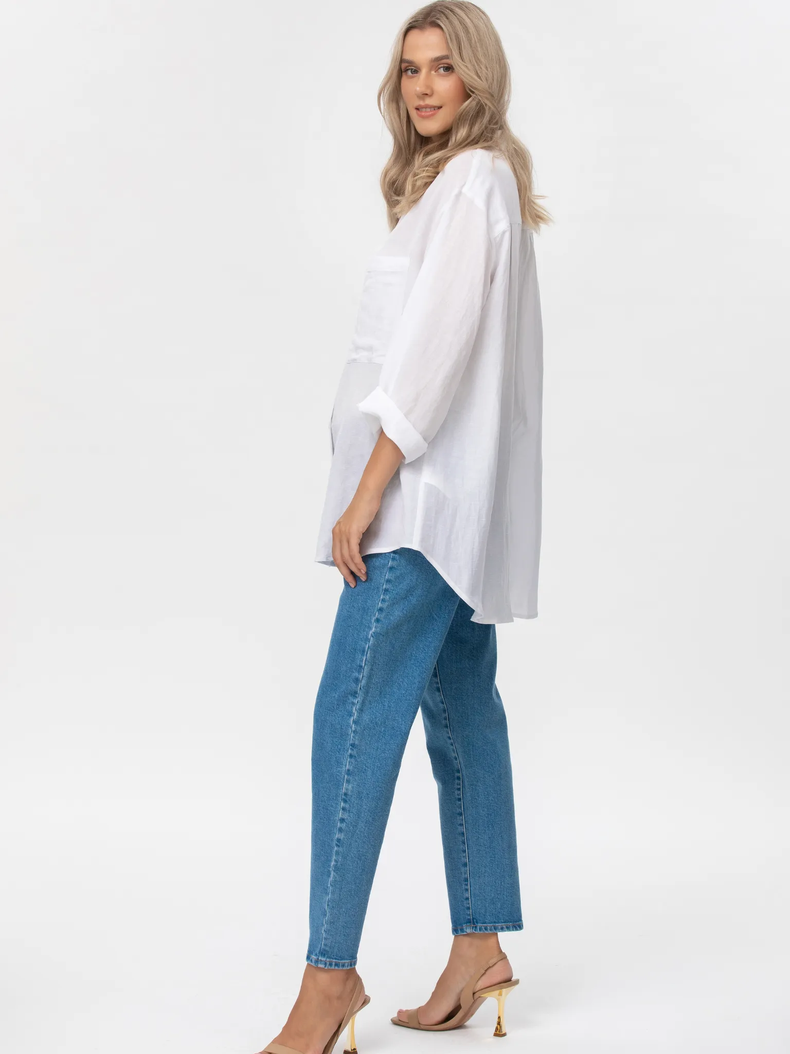 90s Straight Jeans in Medium Wash