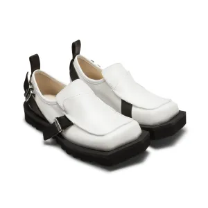 Bevel Head Gear Bottom Buckle Loafers in White