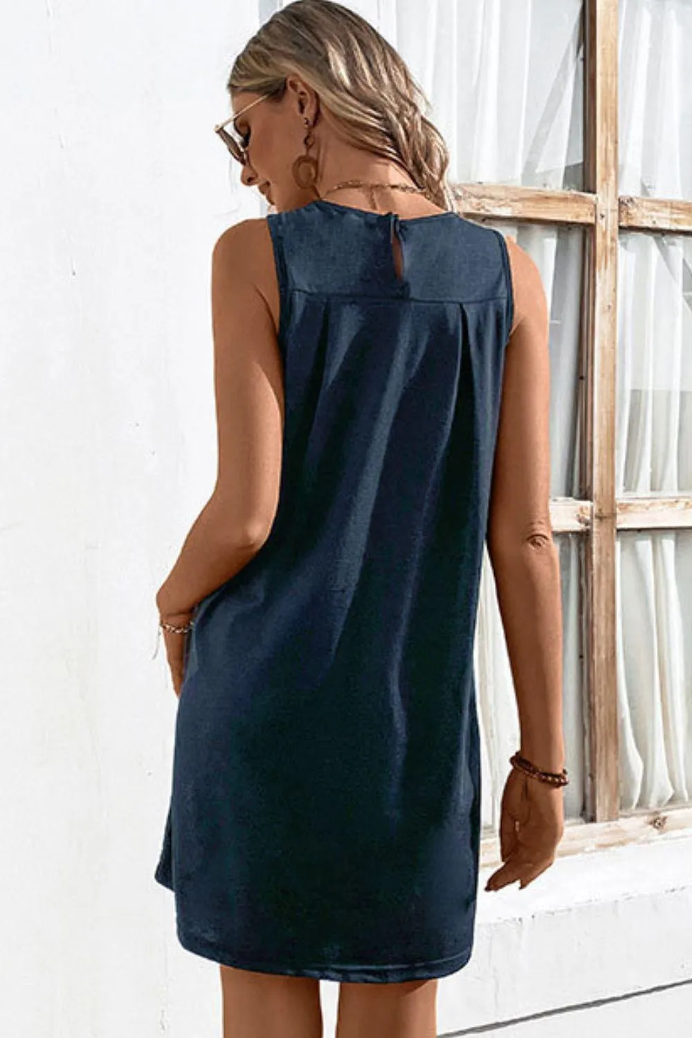 Easy And Free Crew Neck Sleeveless A Line Dress