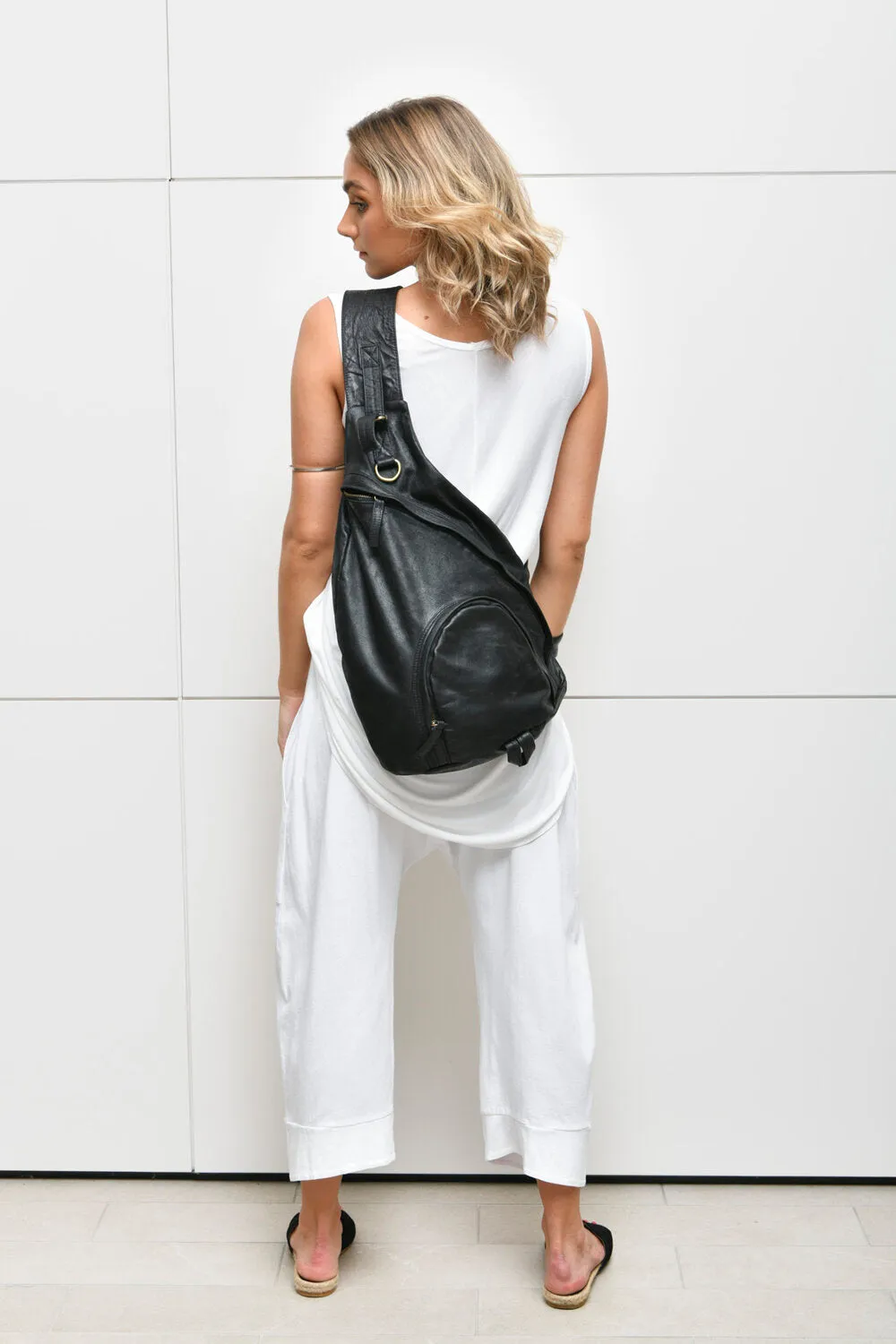 Leather cross body back pack - Unisex