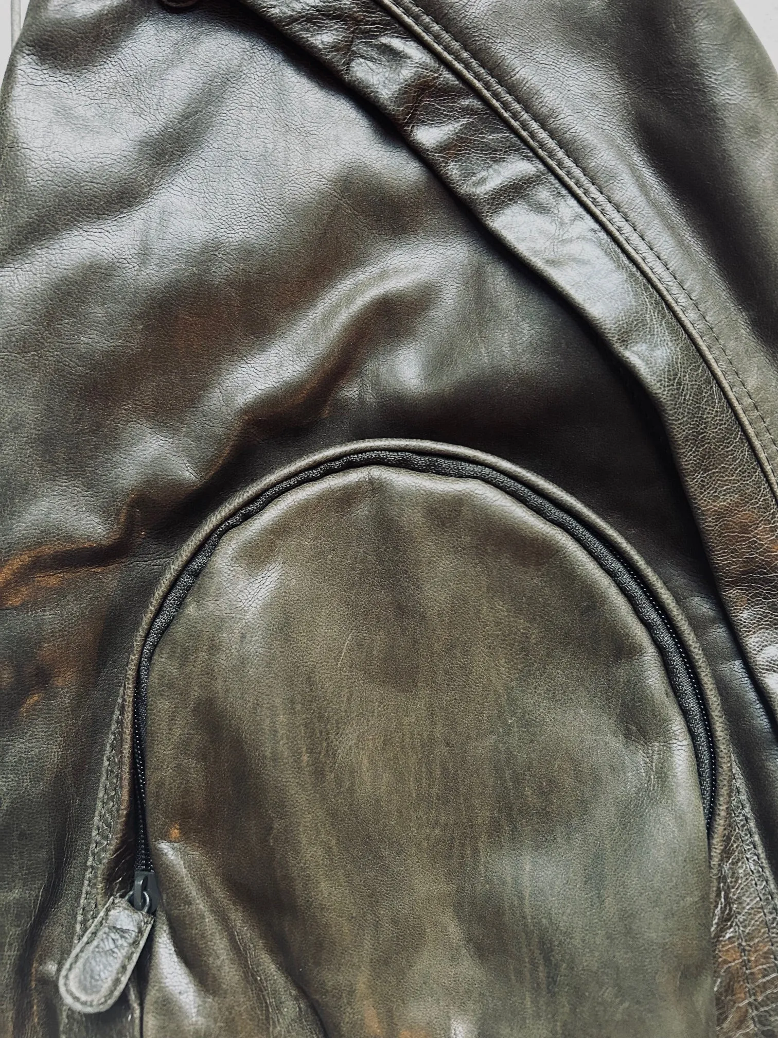 Leather cross body back pack - Unisex