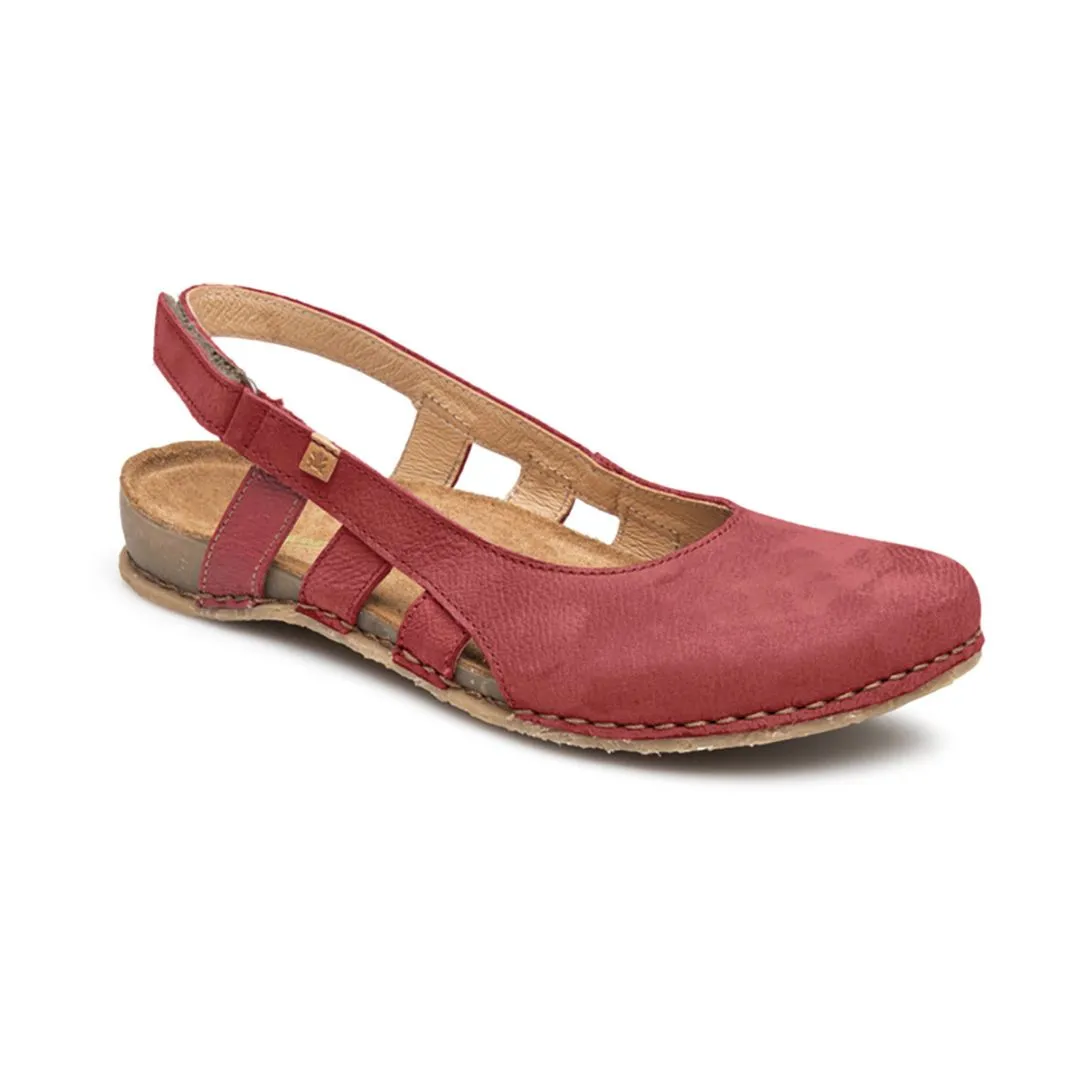 N5817 Closed-Toe Sandal