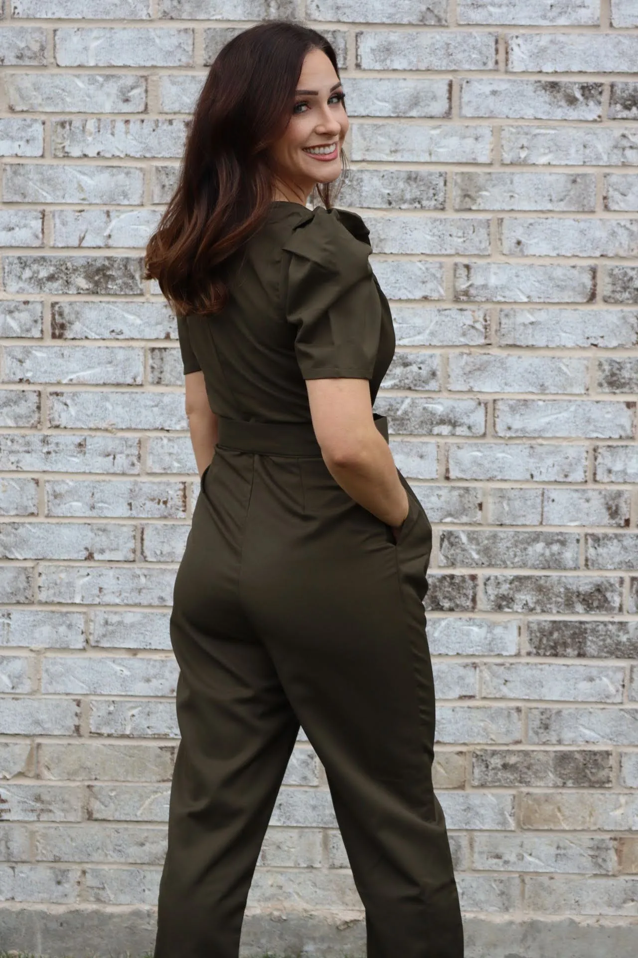 OLIVIAS OUTSTANDING JUMPSUIT - OLIVE